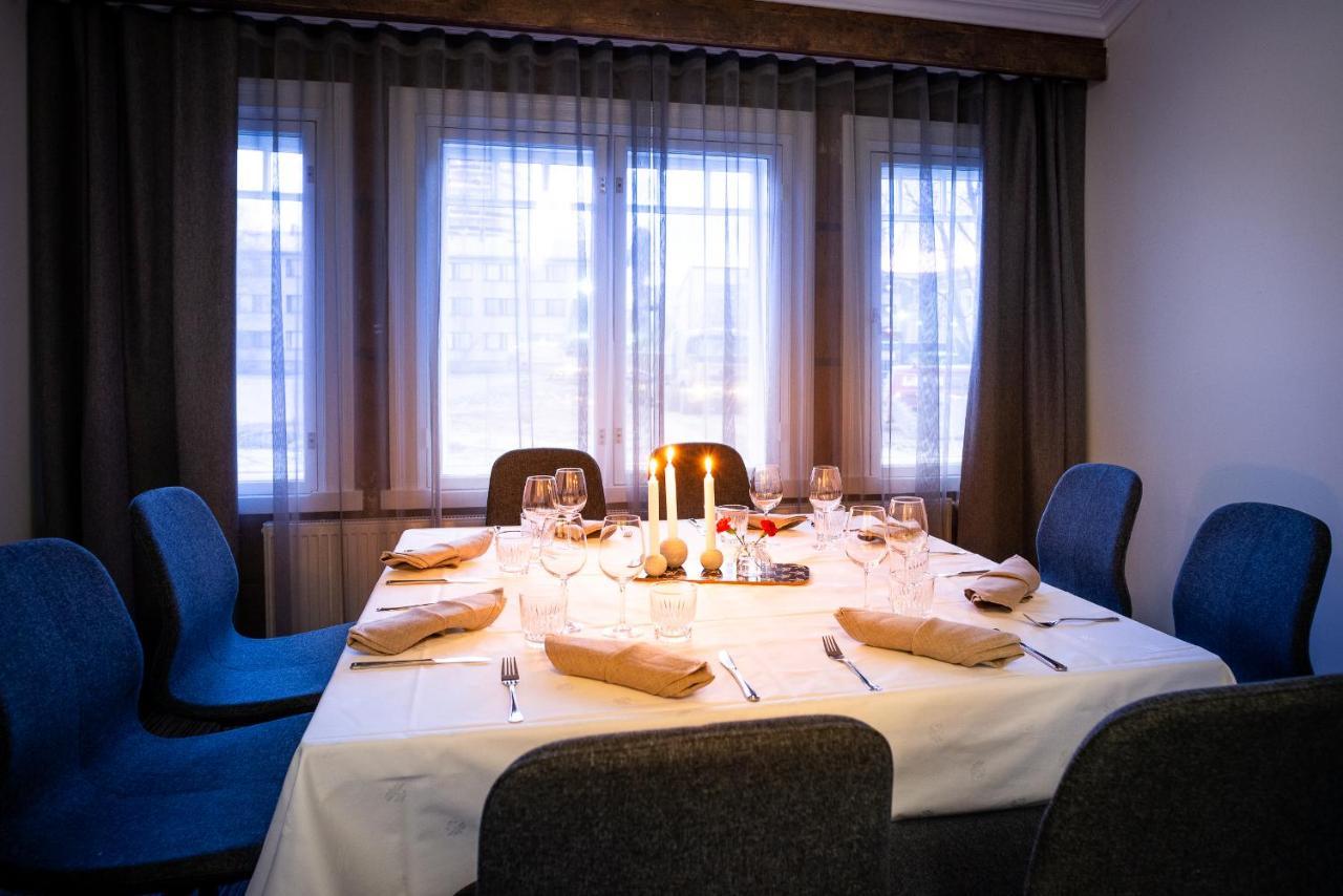 De Gamlas Hem Hotel & Restaurant オウル エクステリア 写真
