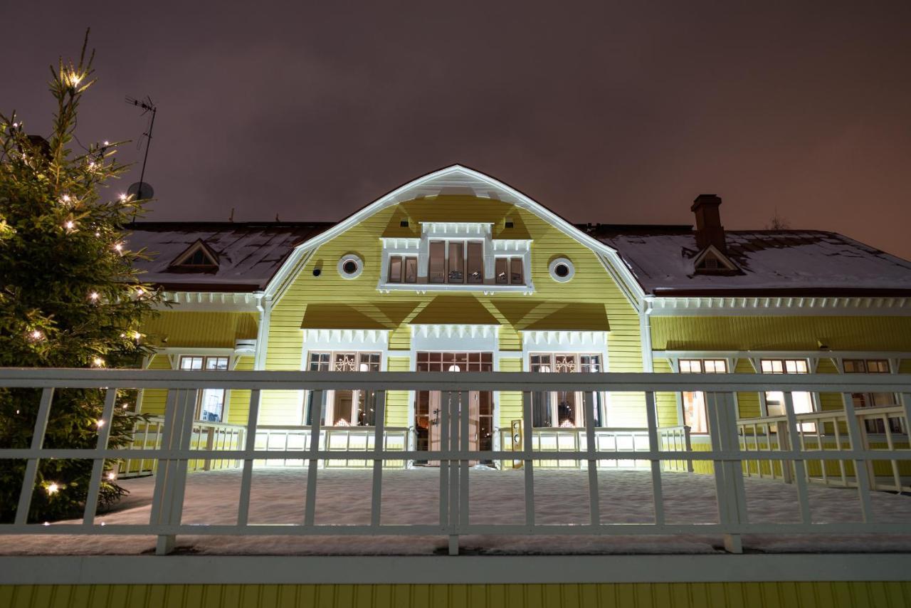 De Gamlas Hem Hotel & Restaurant オウル エクステリア 写真