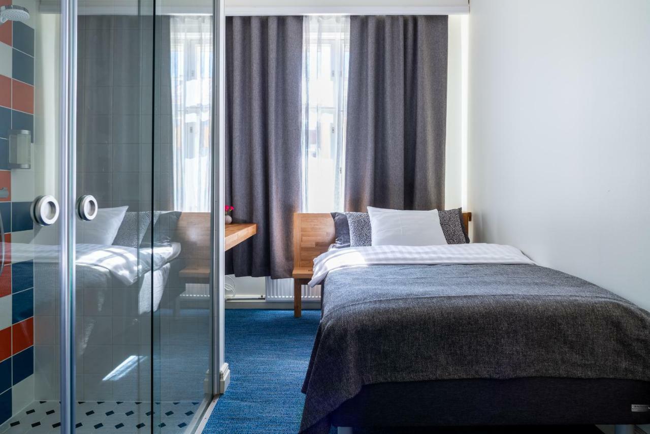 De Gamlas Hem Hotel & Restaurant オウル エクステリア 写真